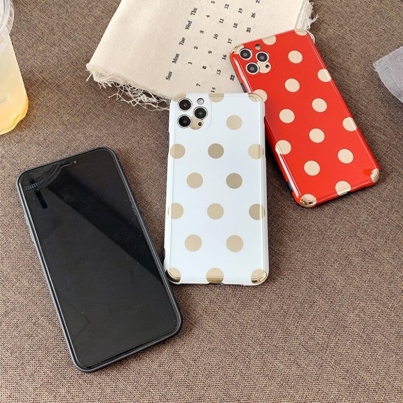⚠️LAST⚠️ NEW iPhone 11ProMax Big Dot Gold case - Picture 6 of 6